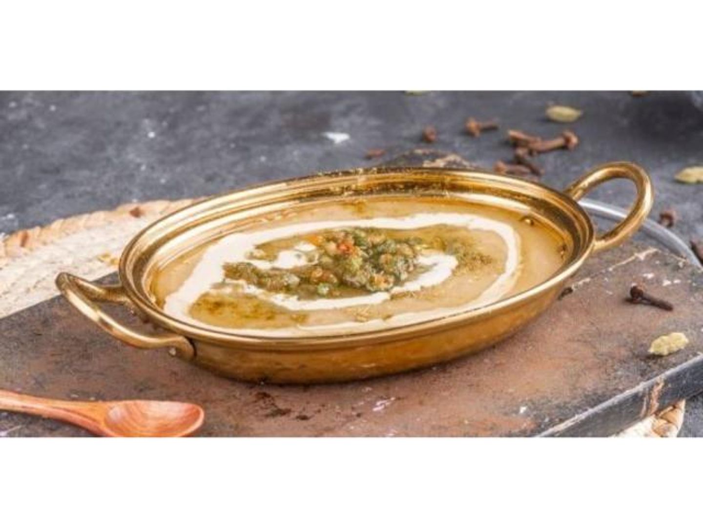 فول بالسمن - ساندوتش