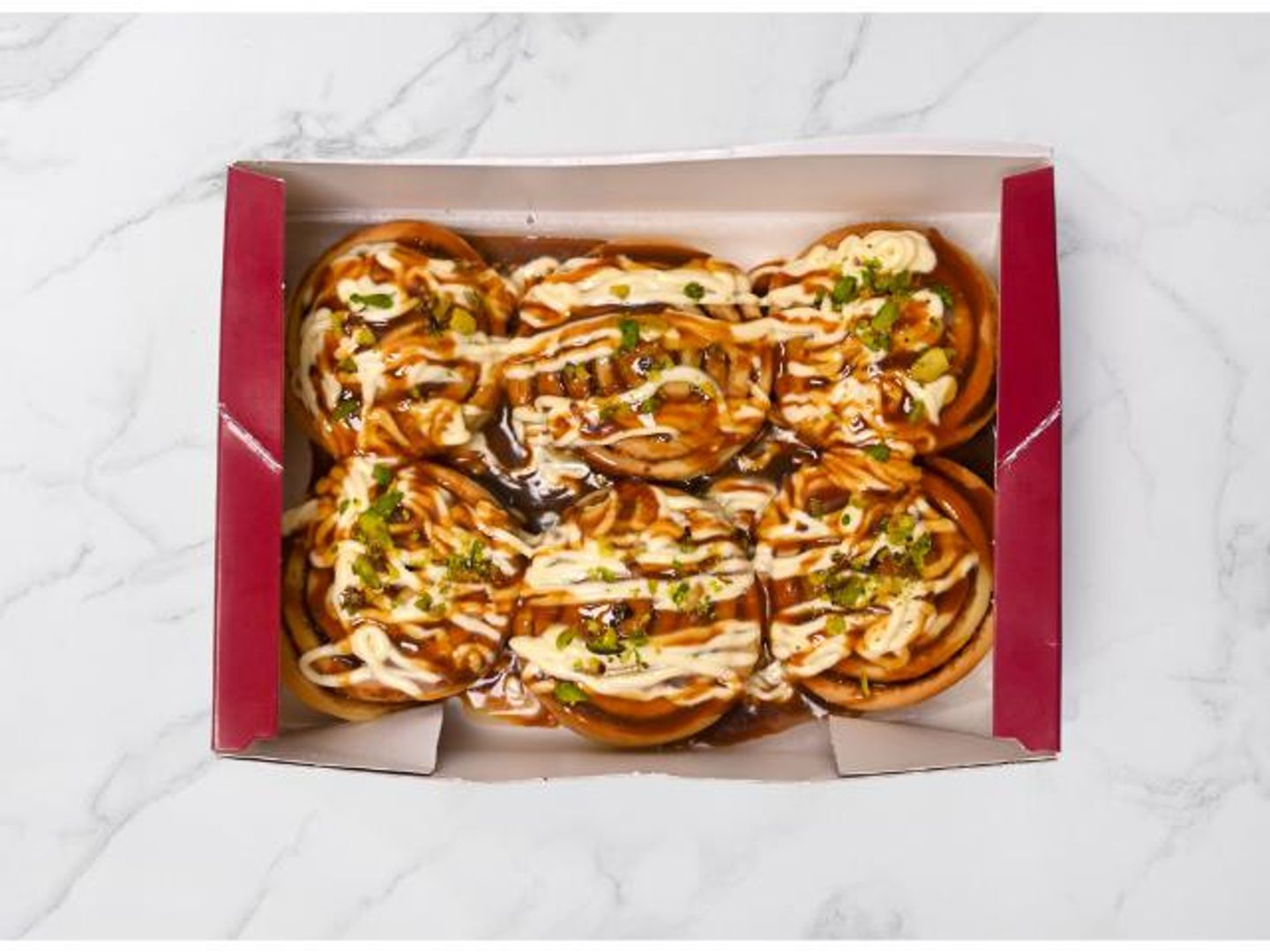 Cinnabon - 6 Pieces