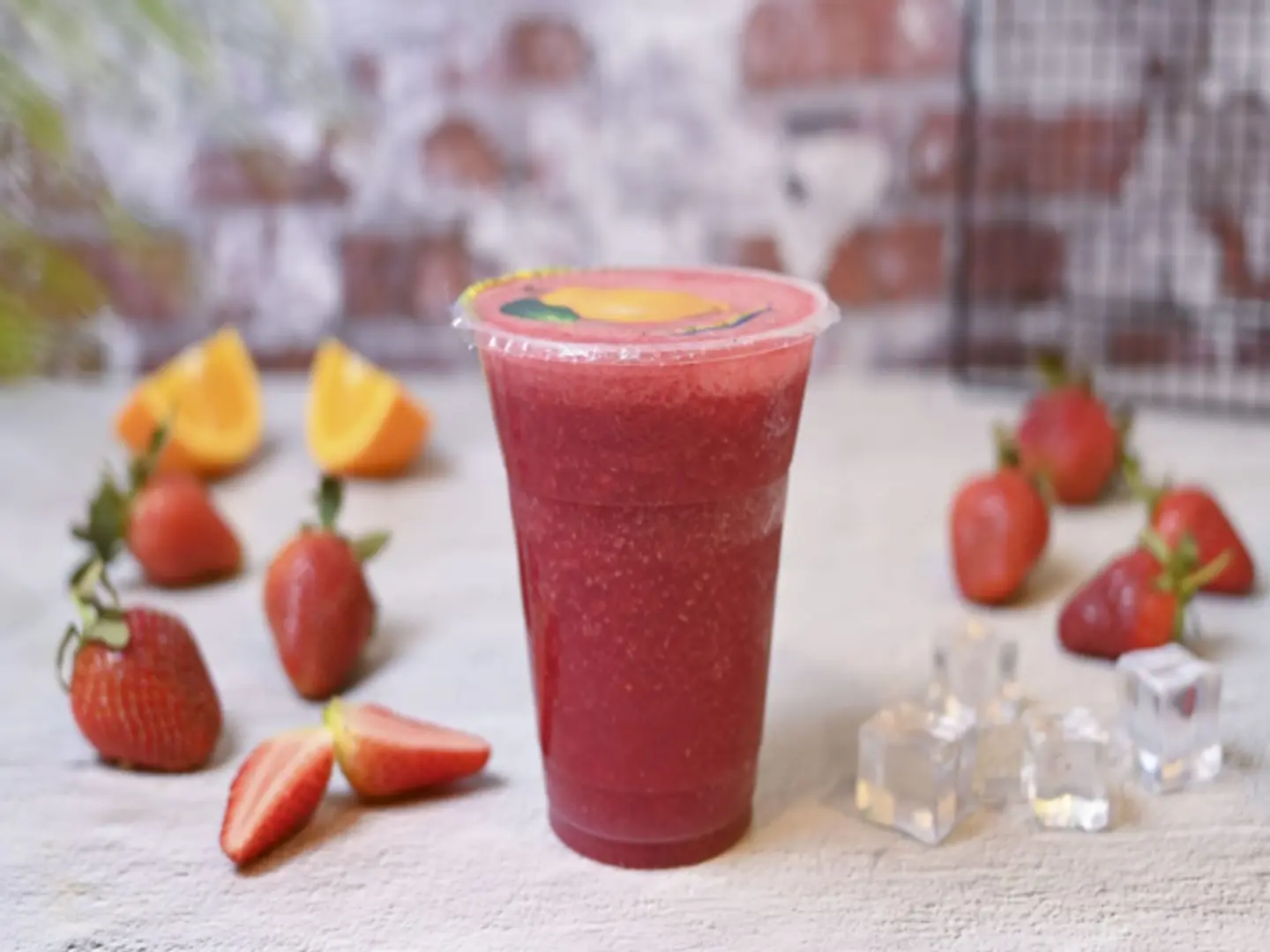 Strawberry Juice - Middle