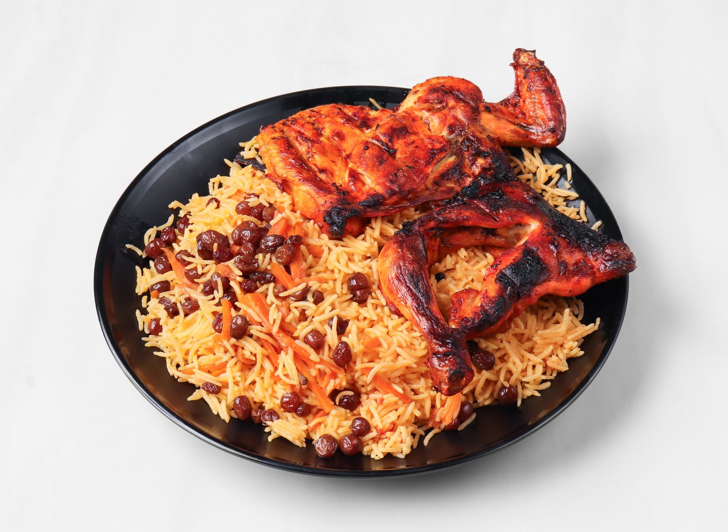 دجاج على الفحم مع الأرز - نص حبة دجاج