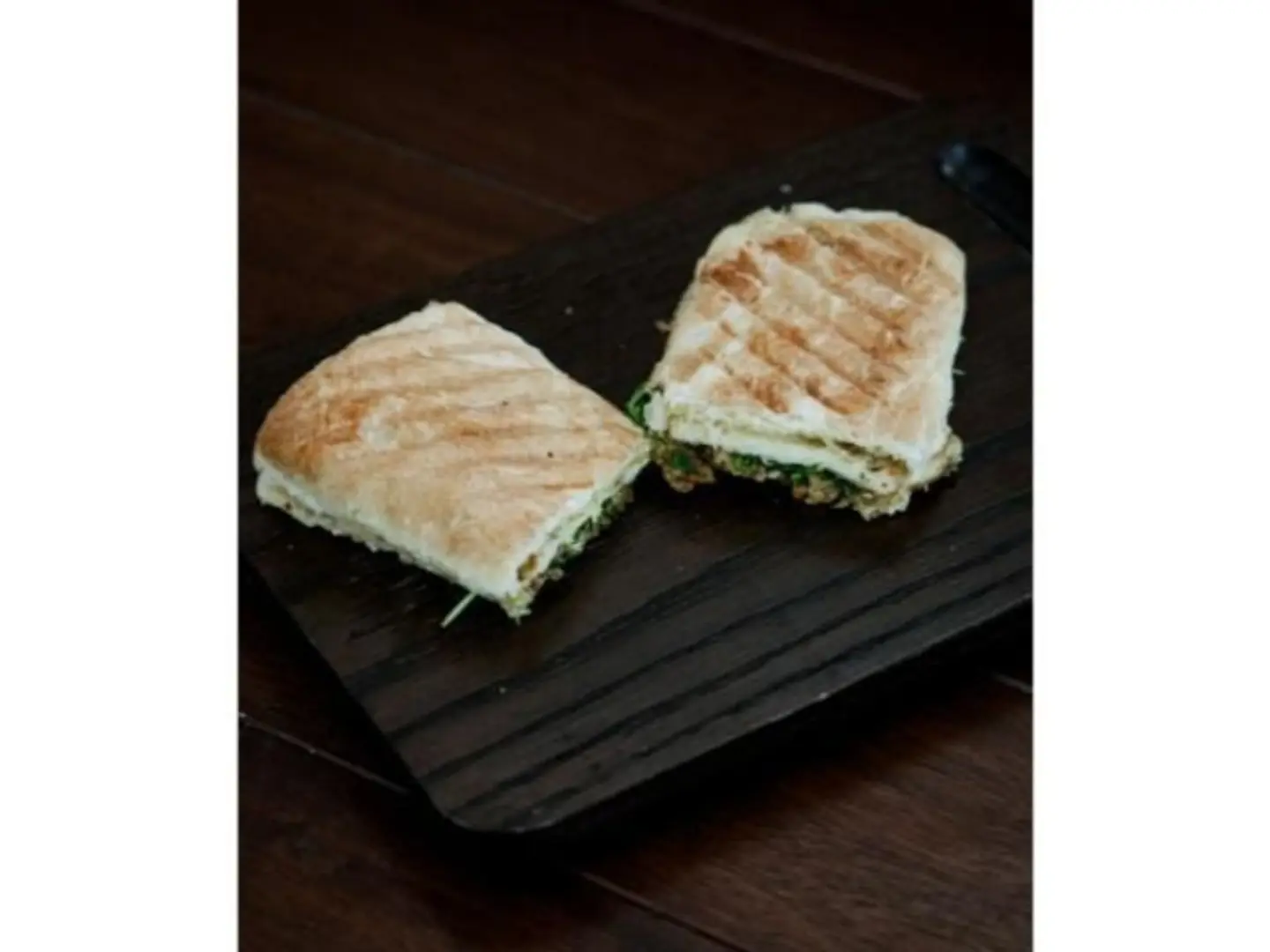 ساندوتش حلوم - صغير