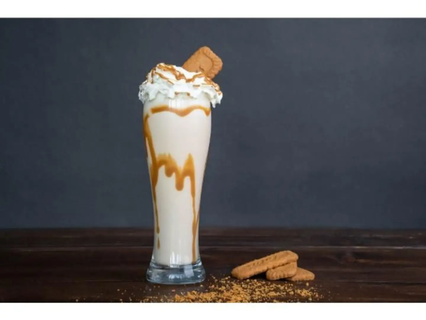 Lotus Milkshake - Medium