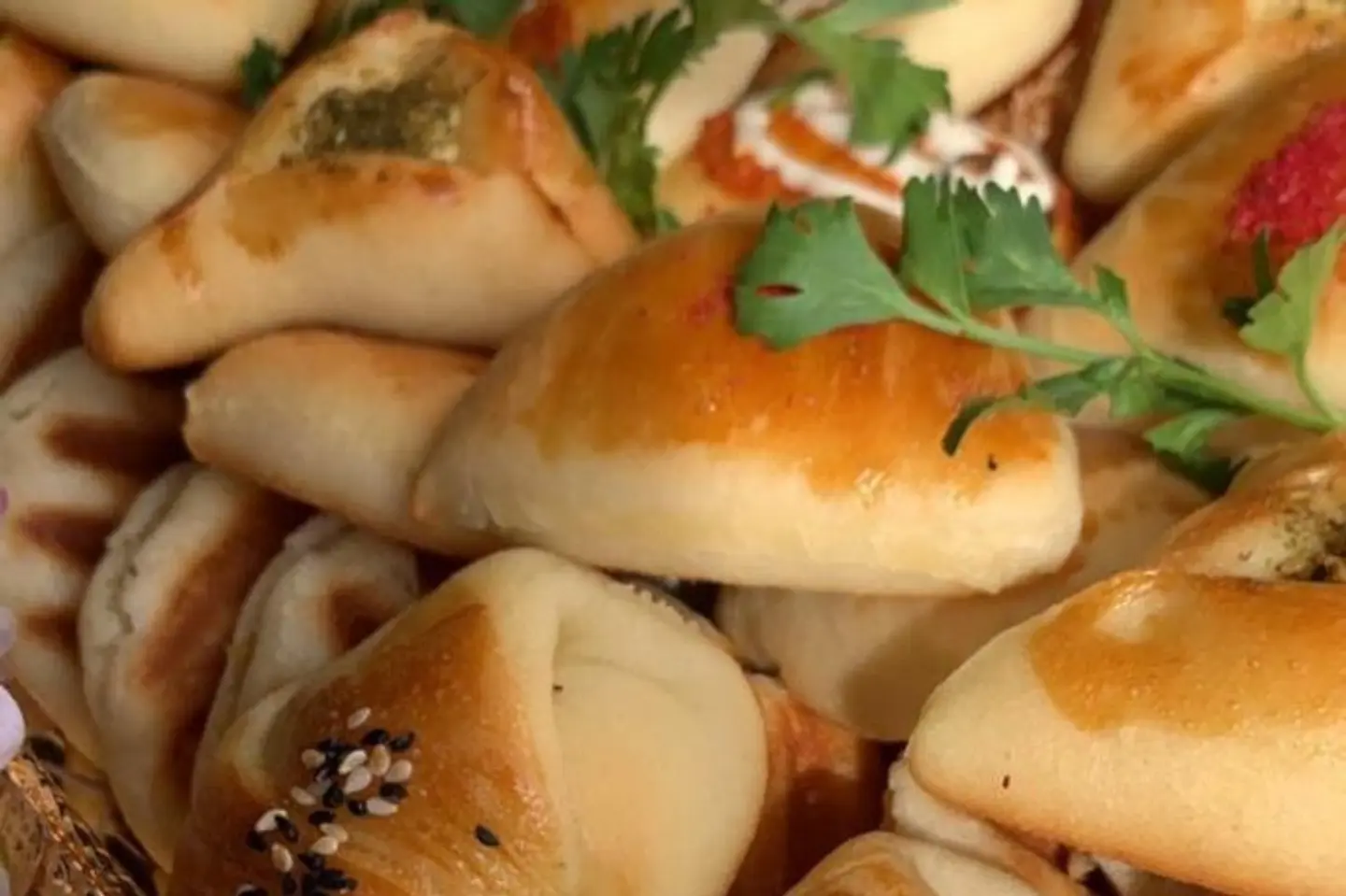 معجنات مشكل - 10 حبات