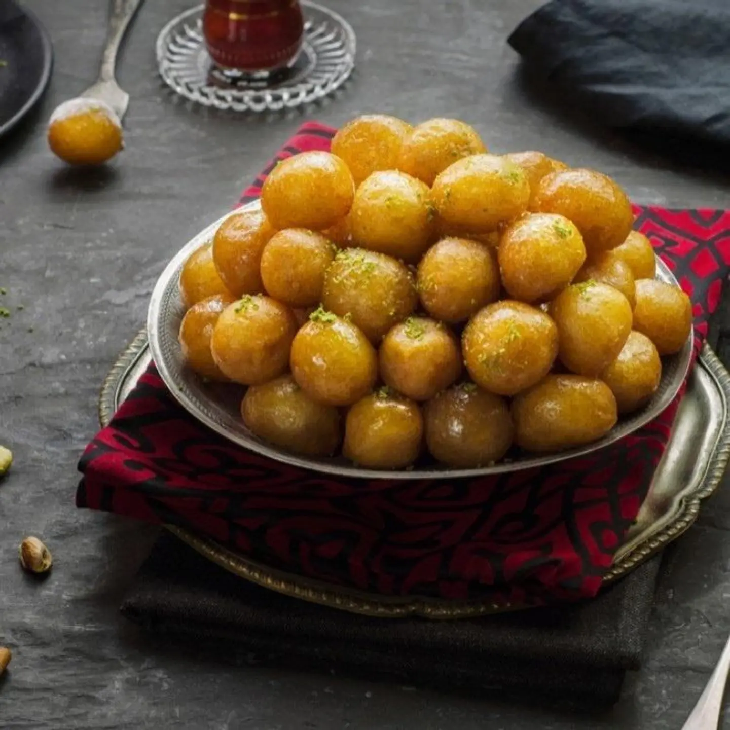 لقيمات عسل - صغير