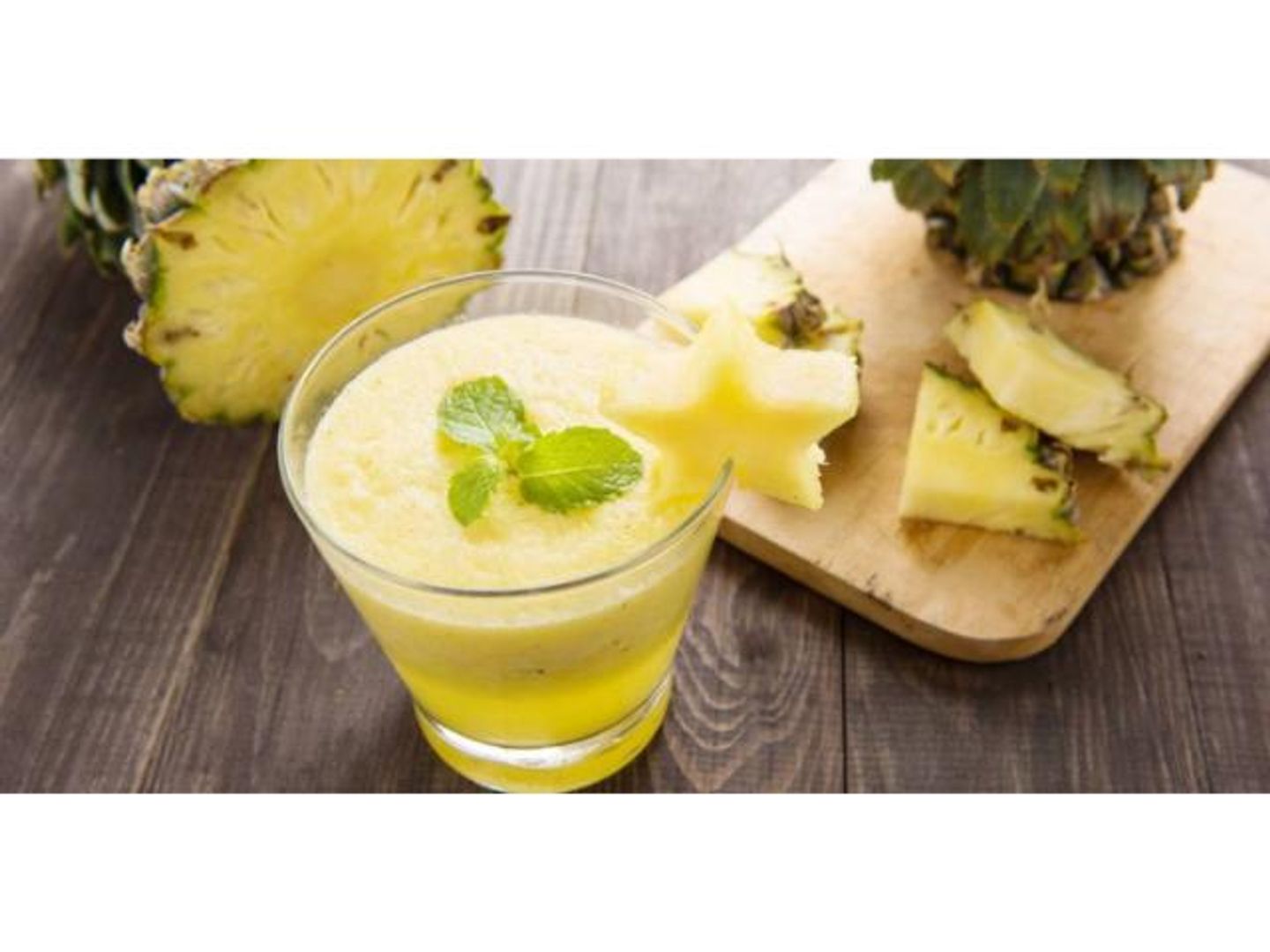 Pineapple Juice With Pineapple Pieces - Medium