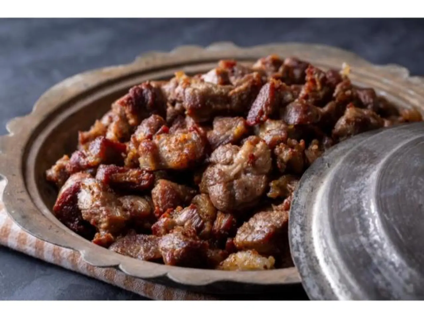 محموس لحم - صفير