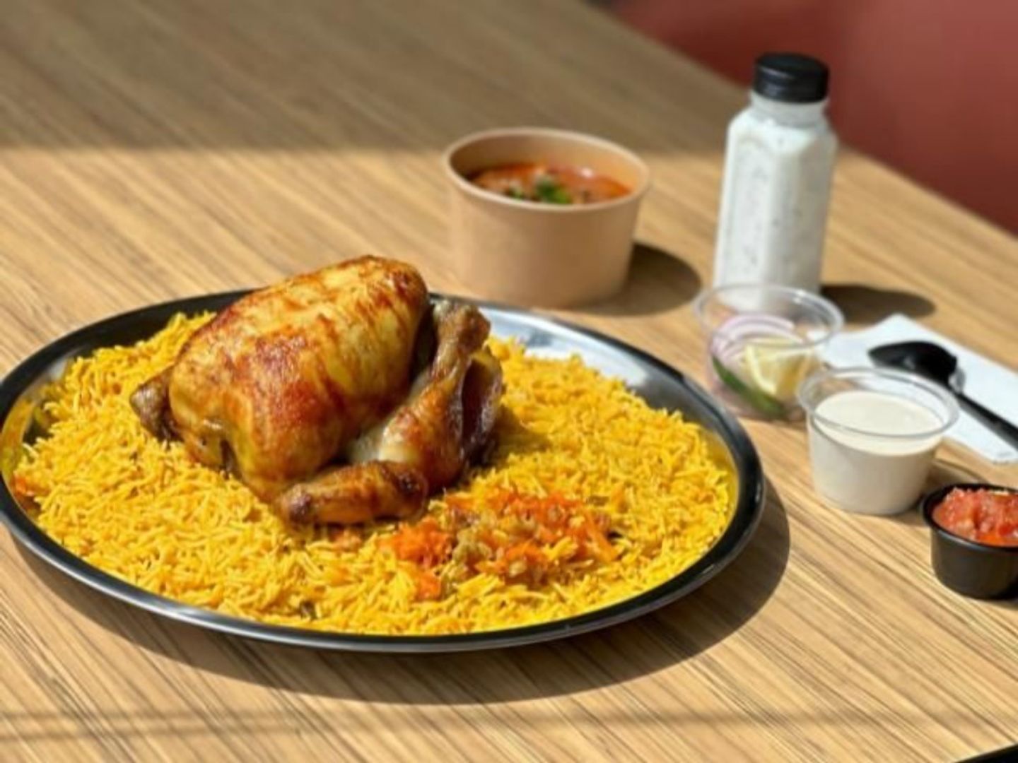 دجاج الشواية الكلاسيكي - نص حبة دجاج مع الأرز