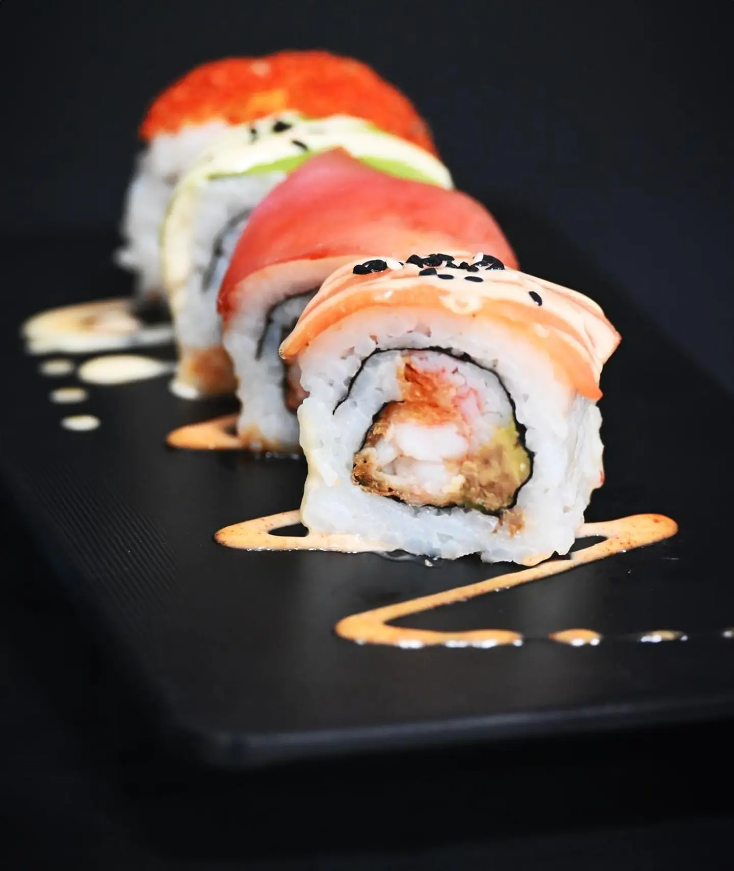 Rainbow Roll - 4 Pieces