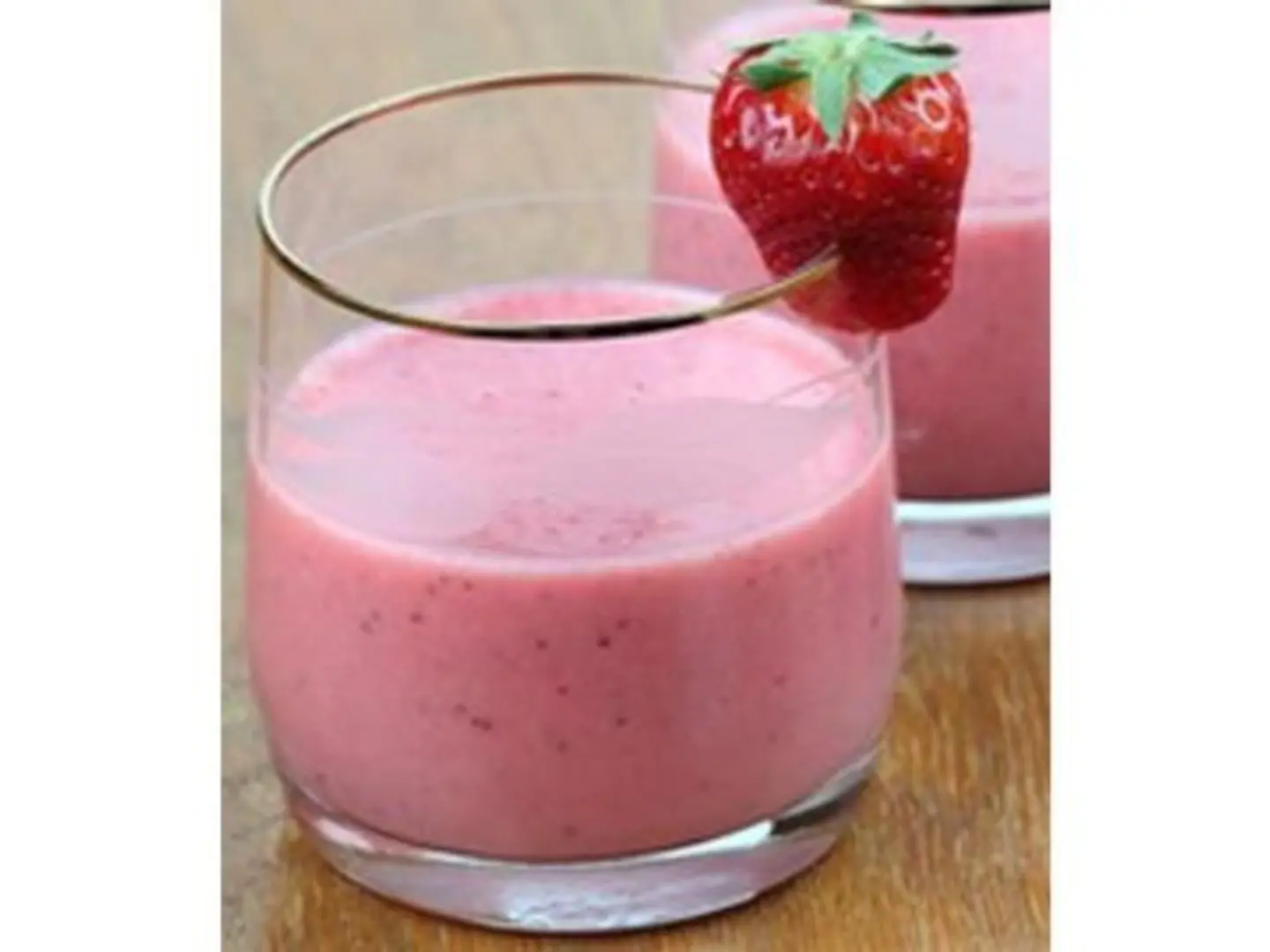 Juice Strawberry With Milk - Medium