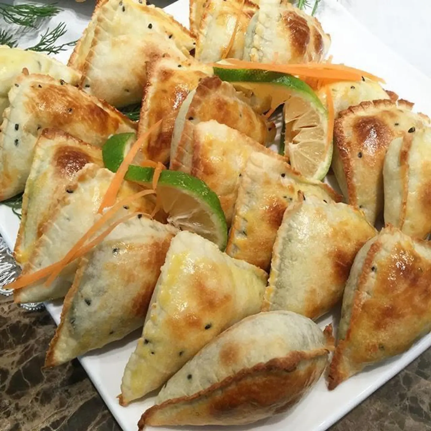 سمبوسة بالفرن - حجم كبير