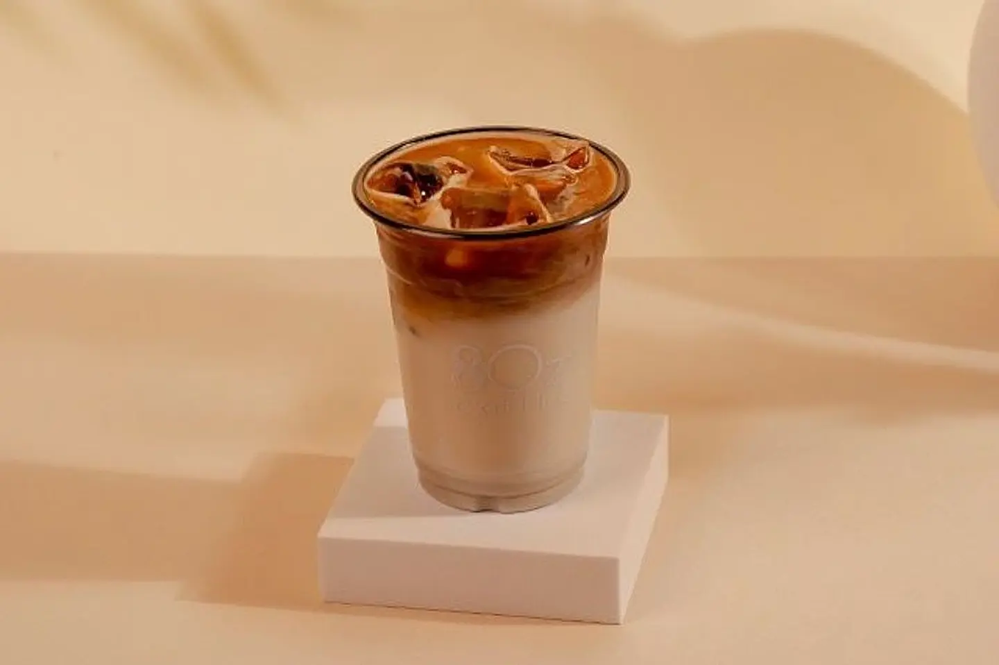 ايس كراميل لاتيه - صغير