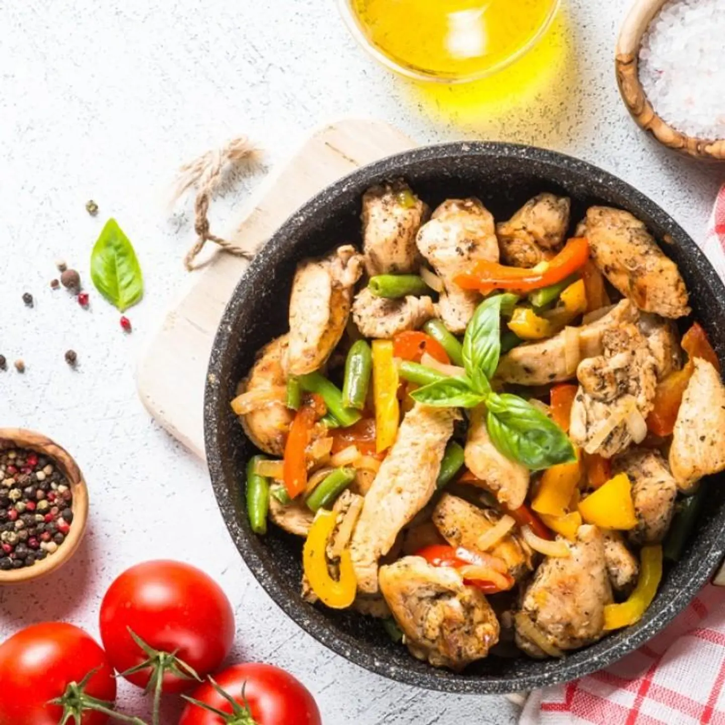 دجاج بابریکان صيني بالخضار - 150 جرام