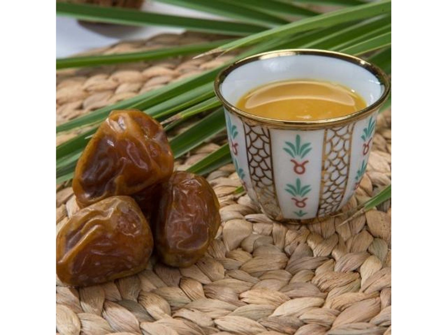 قهوه سعودي - كوب