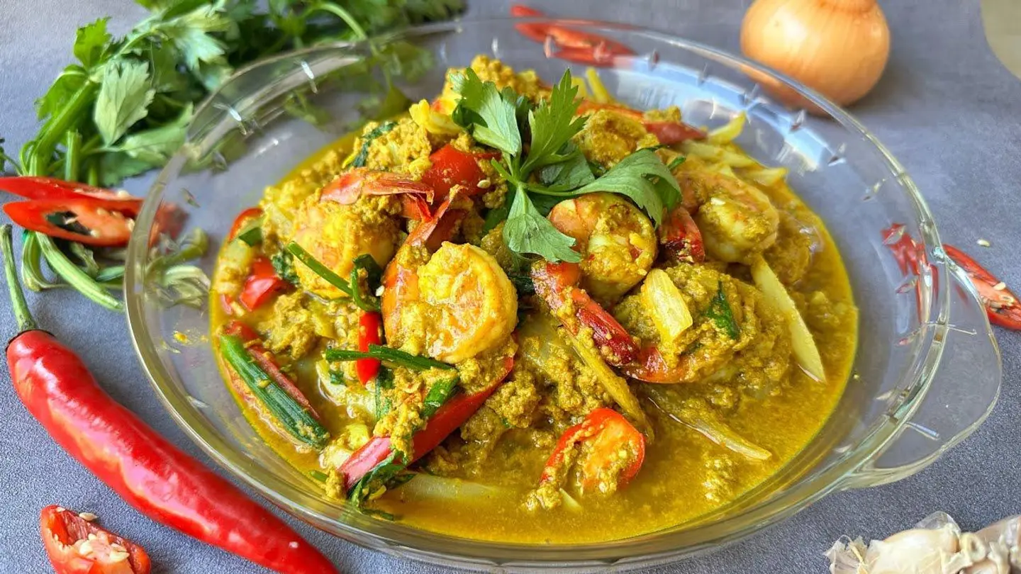 Pou Pad Phong Curry - Small