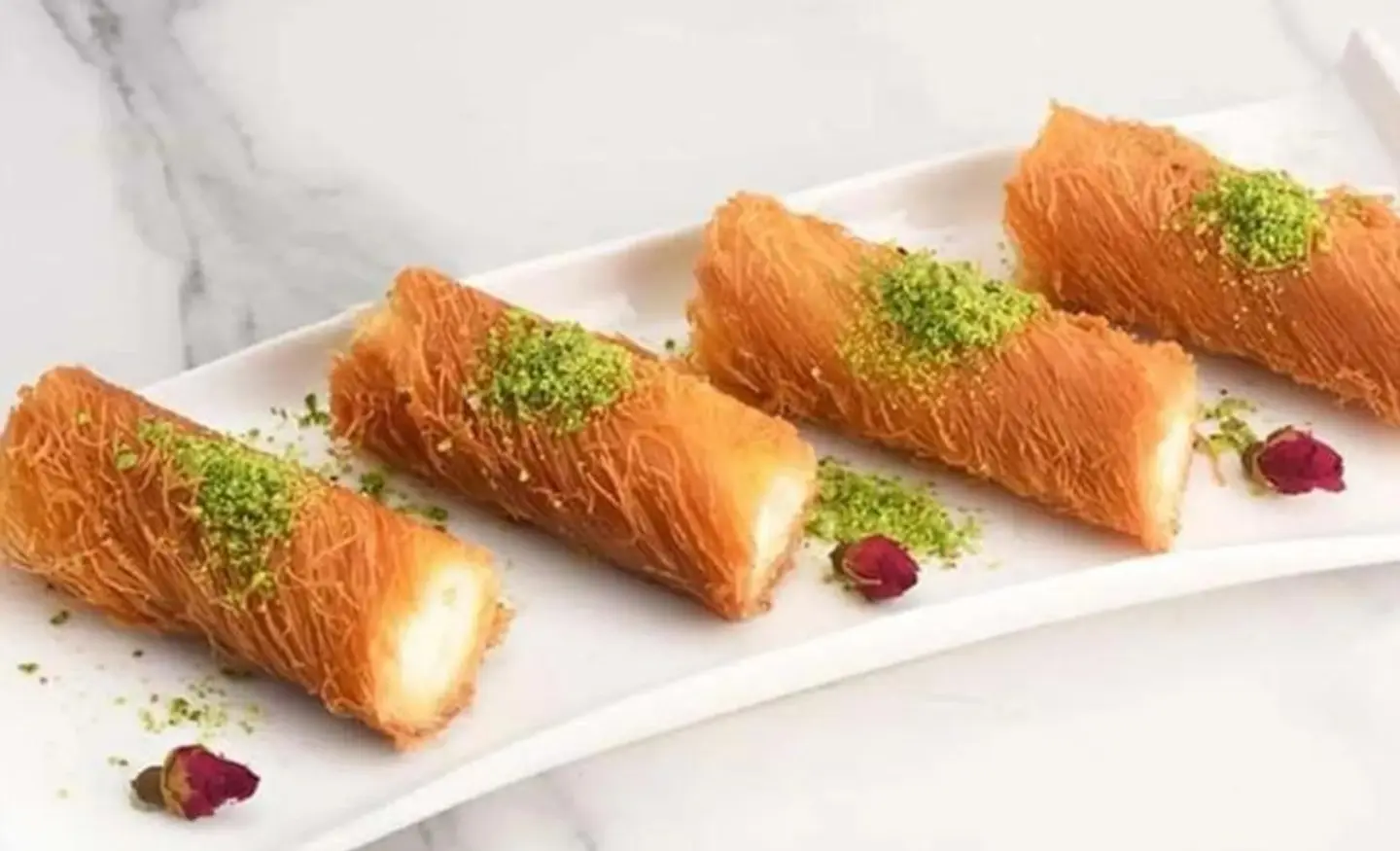 كنافة مبرومة قشطة - صغير جدا