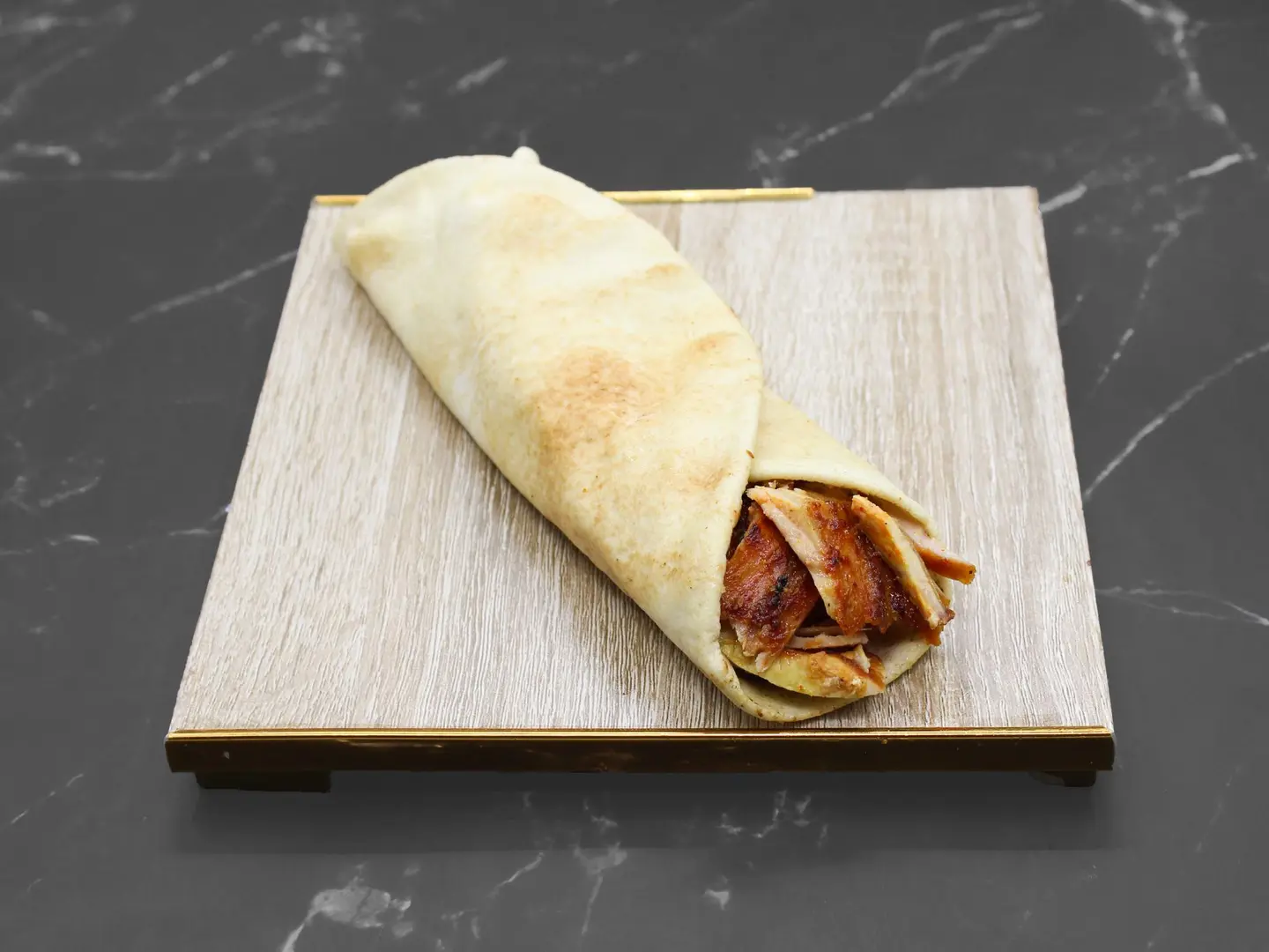 ساندويش صغير بالخبز اللبناني مع الجبنه - بدون جبن