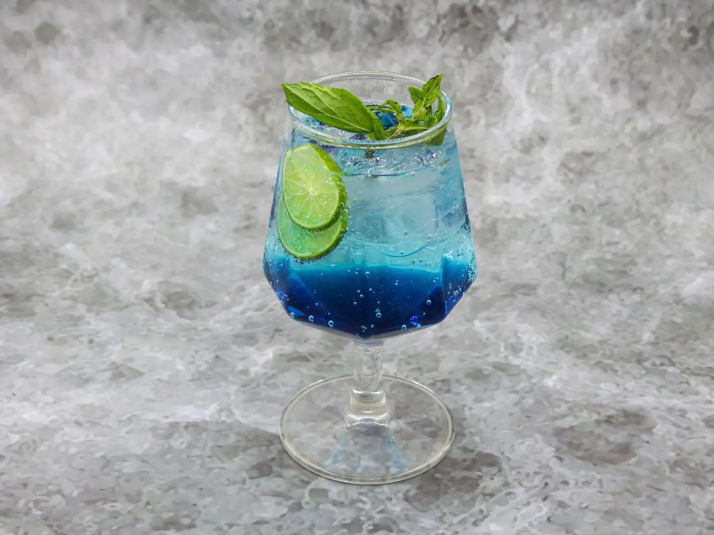 Blueberry Mojito - Medium