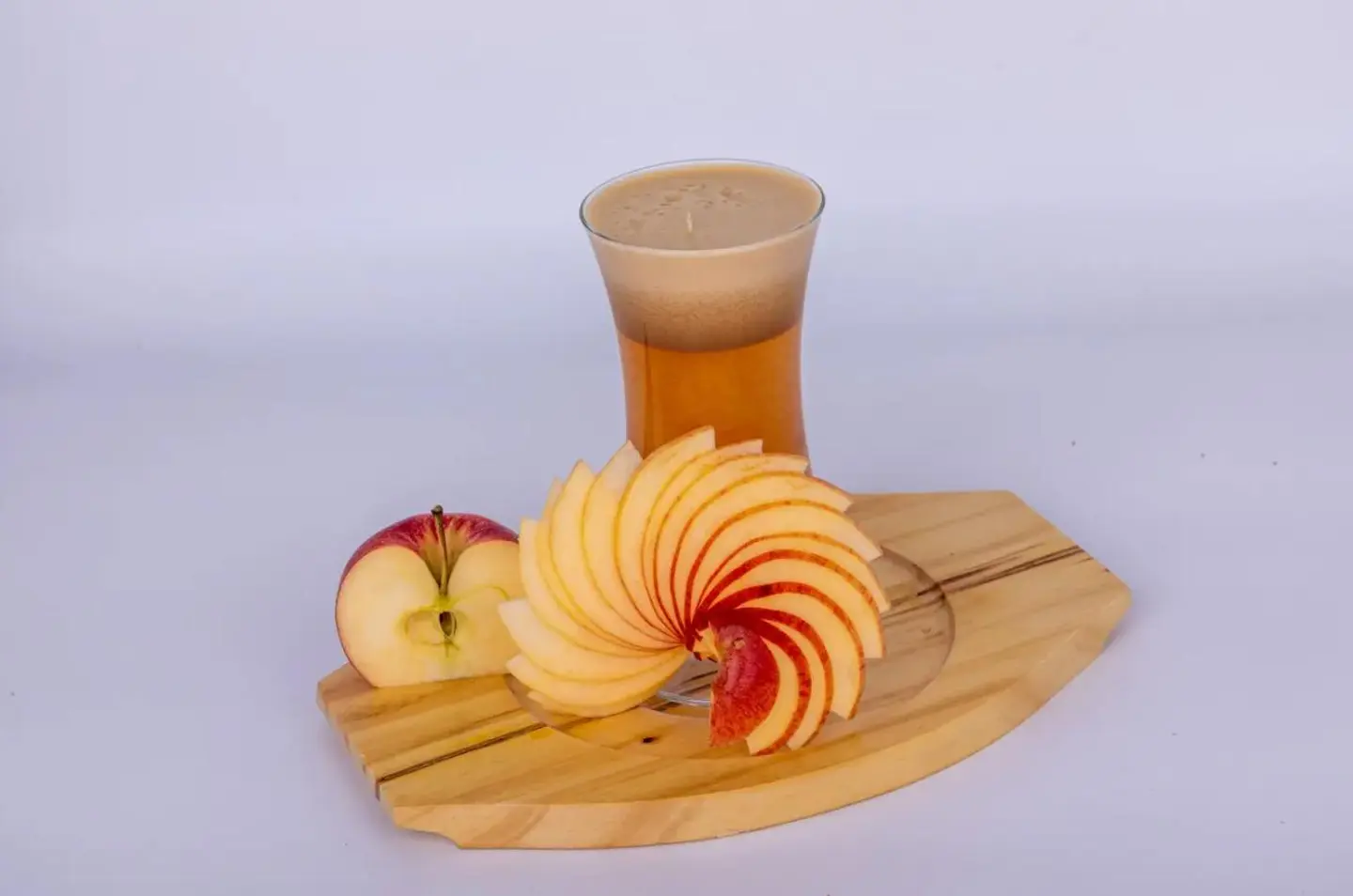 عصير تفاح - وسط