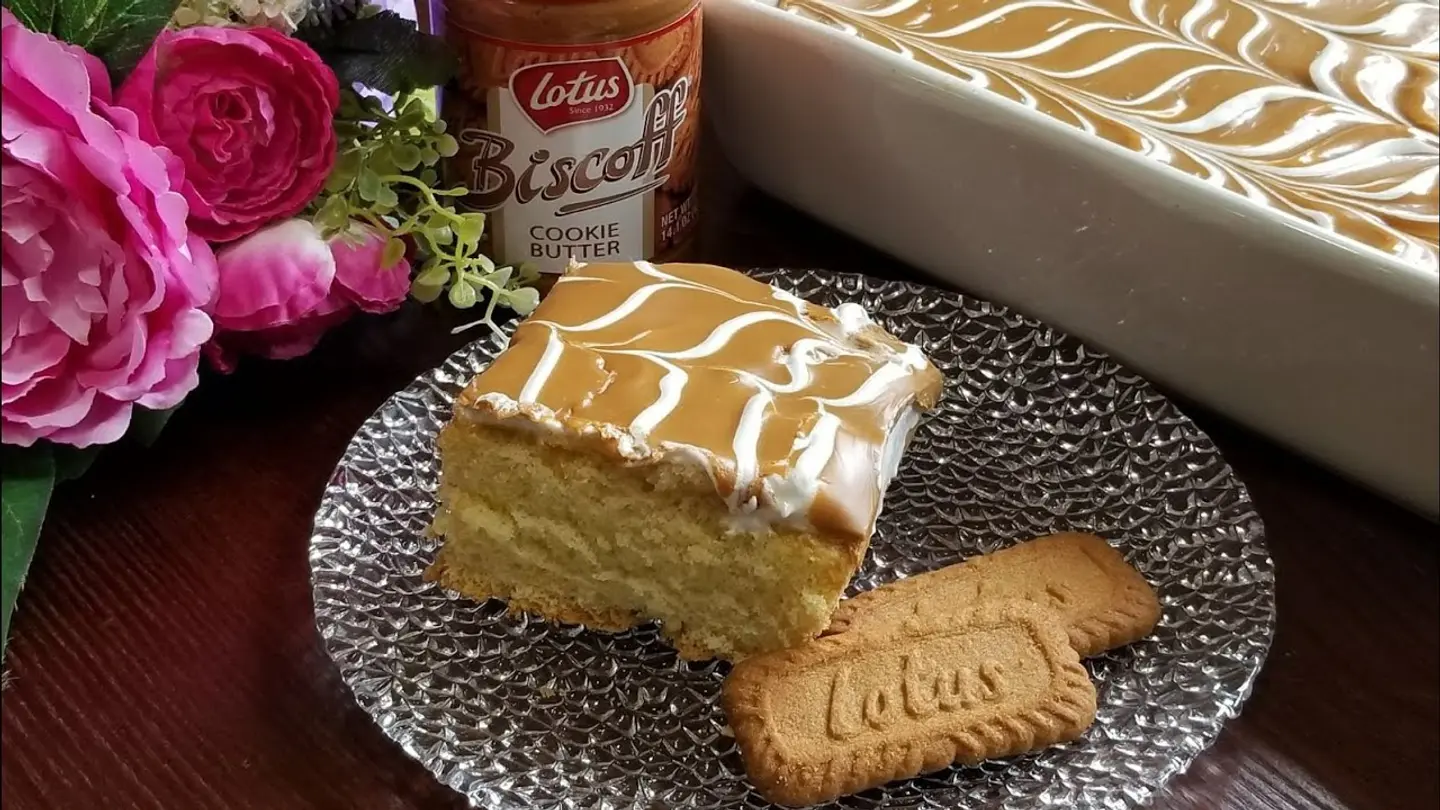 Lotus Milk Cake - Small