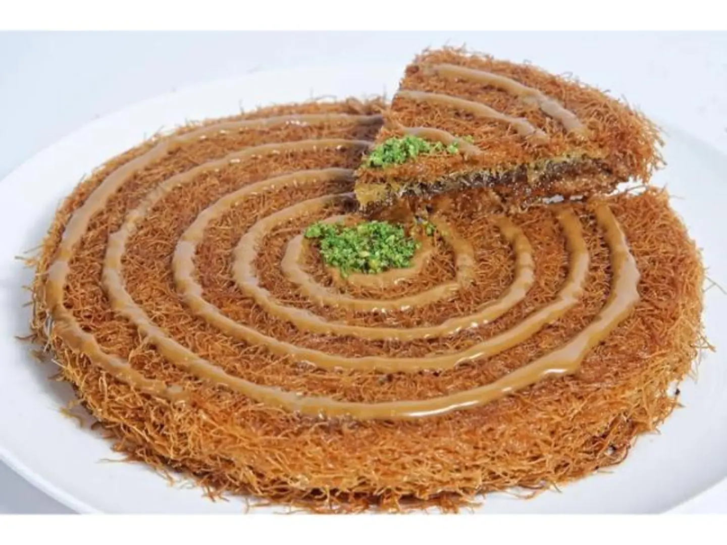 كنافة لوتس بالقشطة - صغير