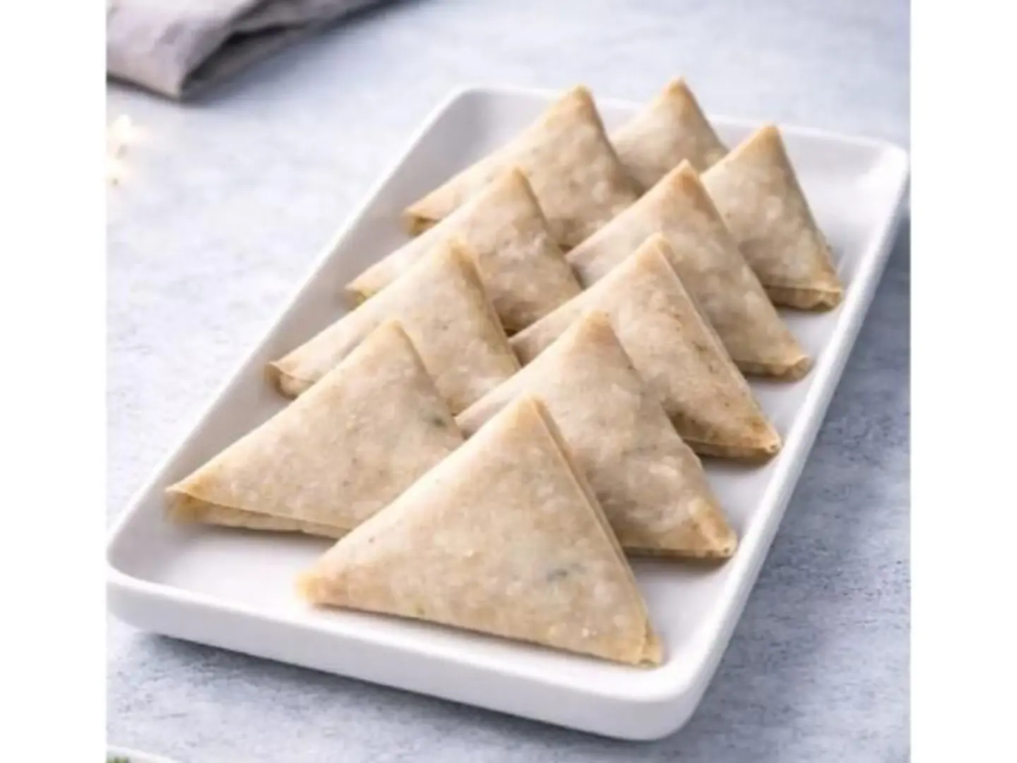 Meat And Vegetable Sambosa Frozen - 14 Pieces
