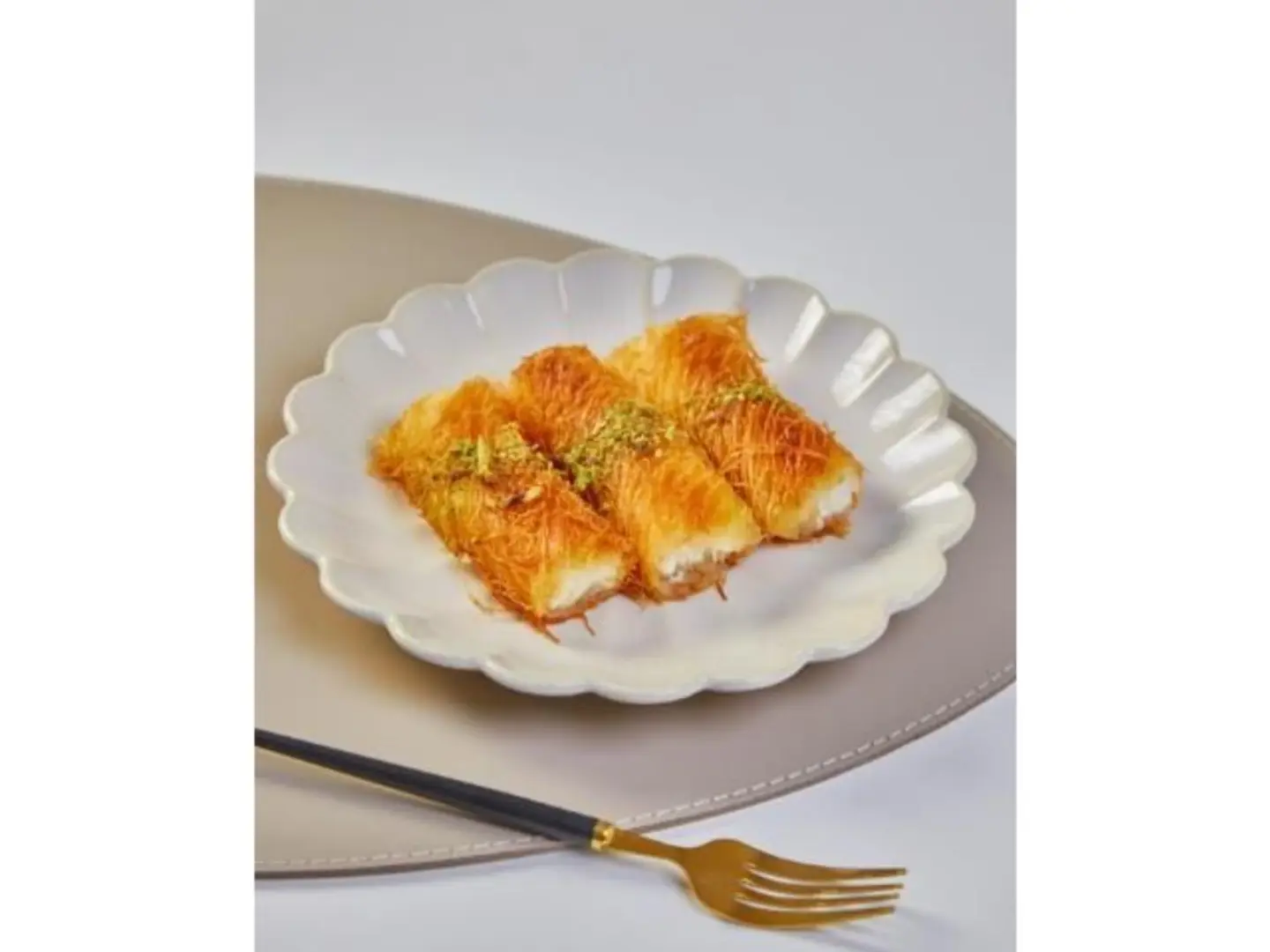 Mabrouma With Cream - A Quarter Kilo