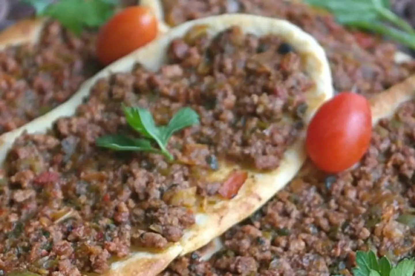 صفيحة لحم دبس رمان - ربع كيلو