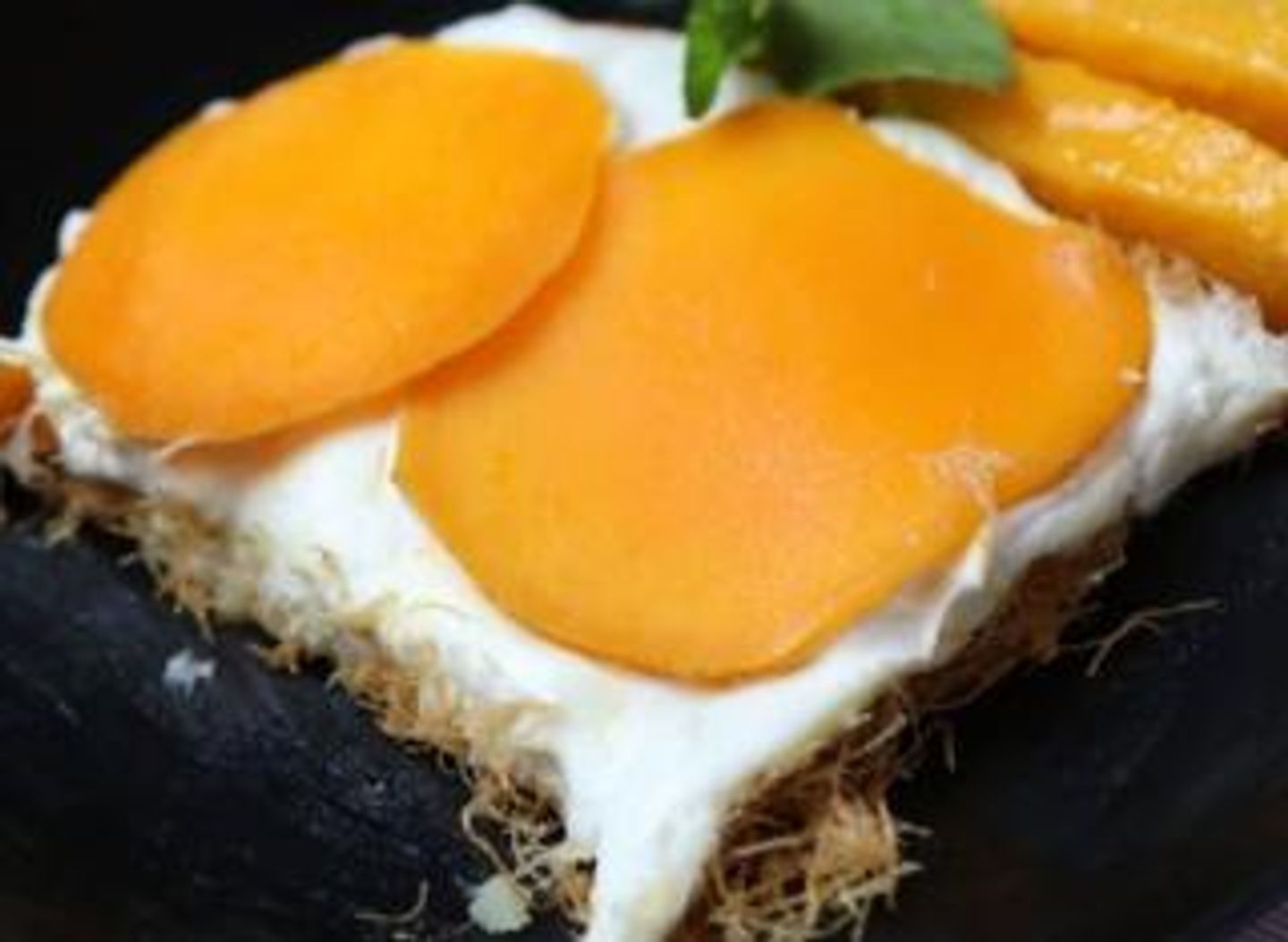 Kunafah With Mango - Half