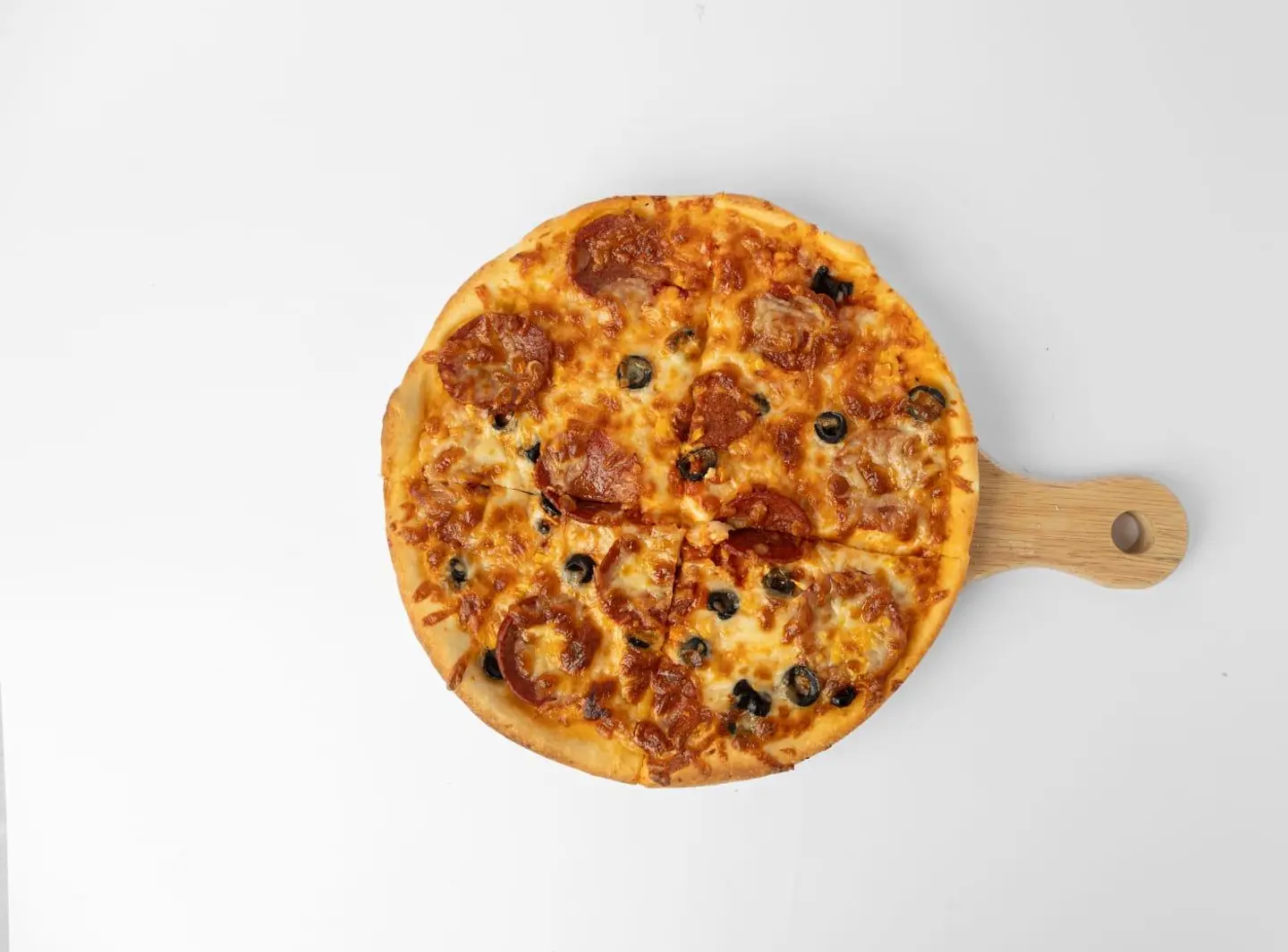 بيتزا بالببروني - صغير