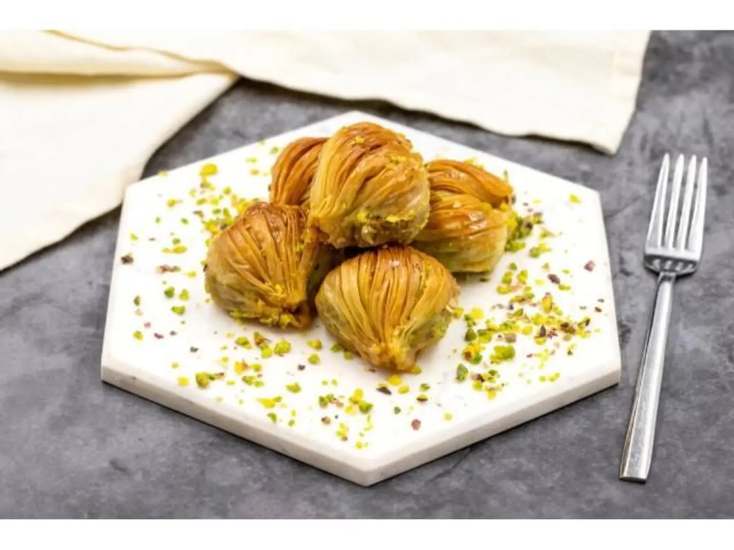 Knife Cut Baklava - 250 Grams