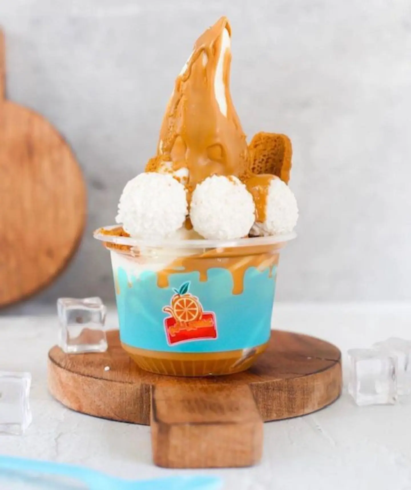 آيس كريم رافيلو لوتس - صغير