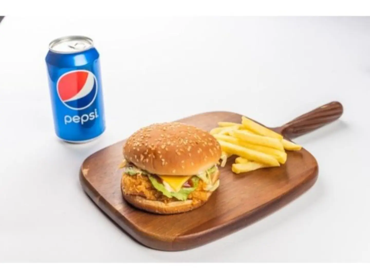 وجبة برجر دجاج كرسبي - وجبة برجر دجاج كرسبي-دبل