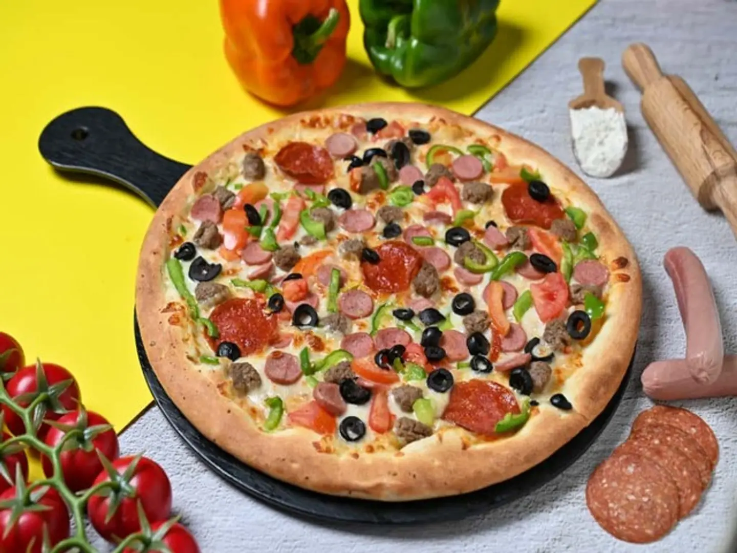 بيتزا مشكل - وسط