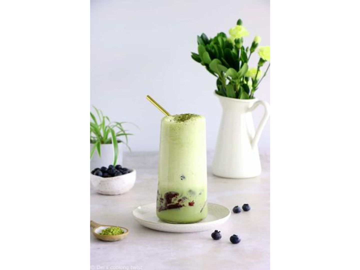 Matcha Frappuccino - Medium