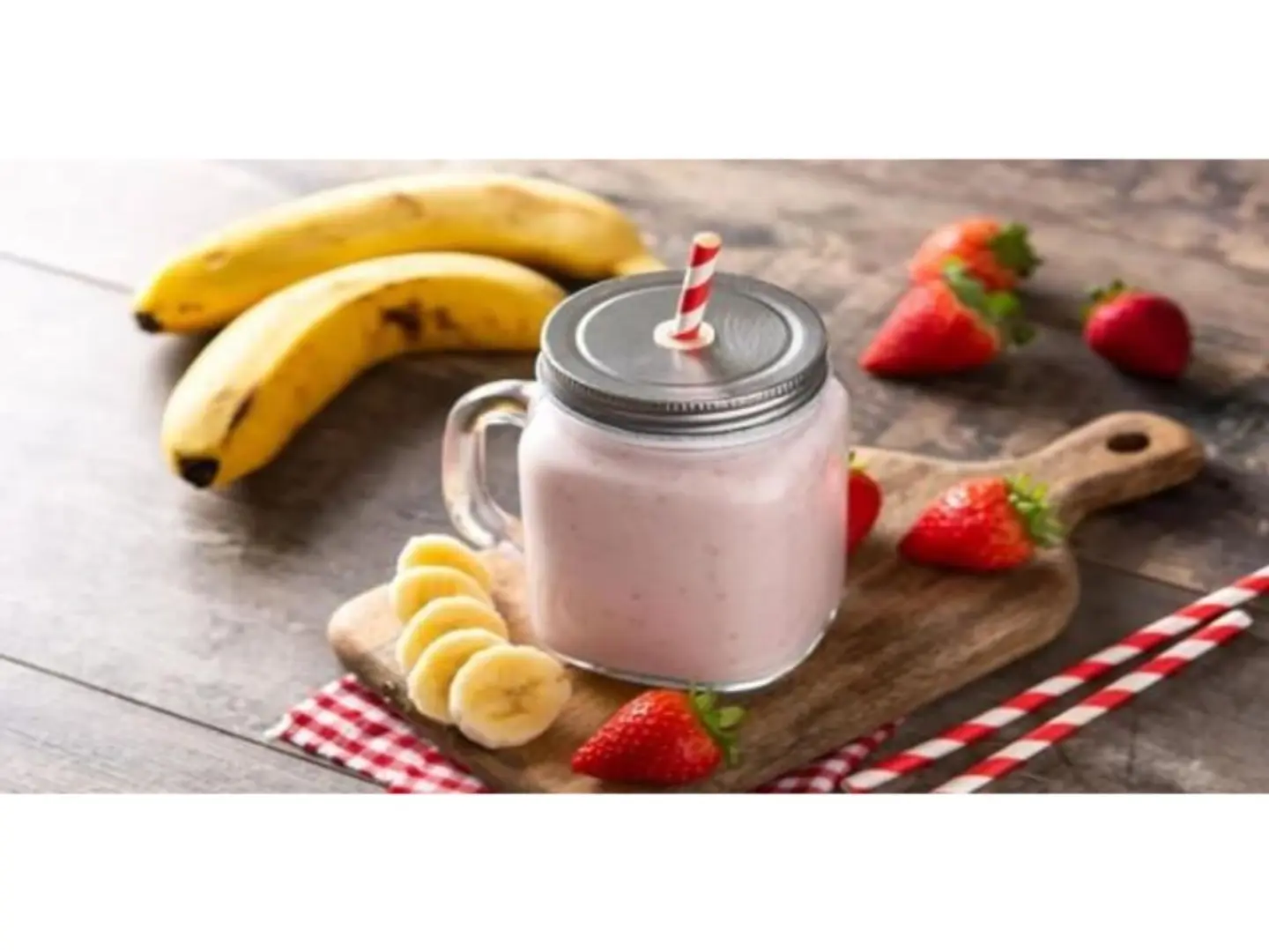 Strawberry Juice With Banana - Small