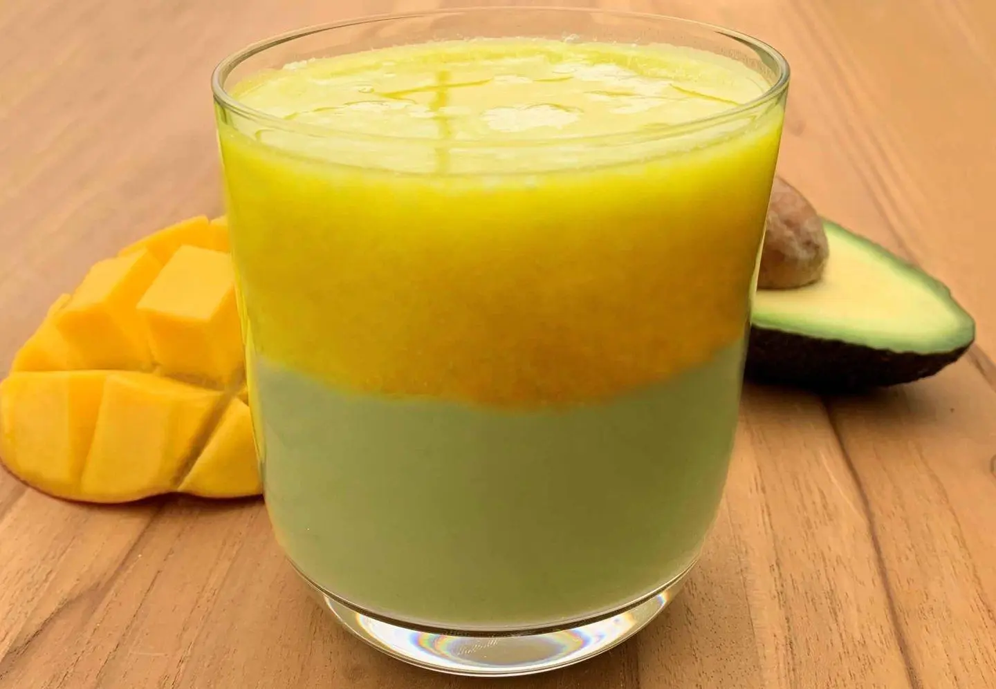 افوكادو مانجو - صغير