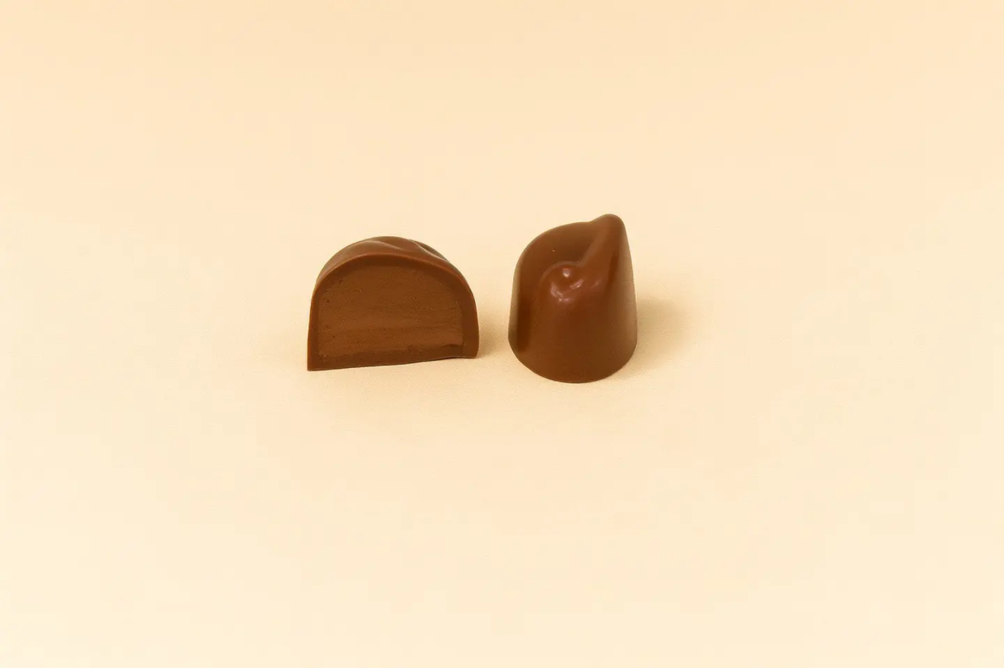 Classic Hazelnut Chocolate 4 8 16 Pieces - Box Of 4 Pieces