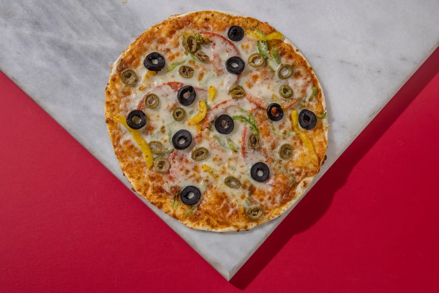 بيتزا خضار  - صغير