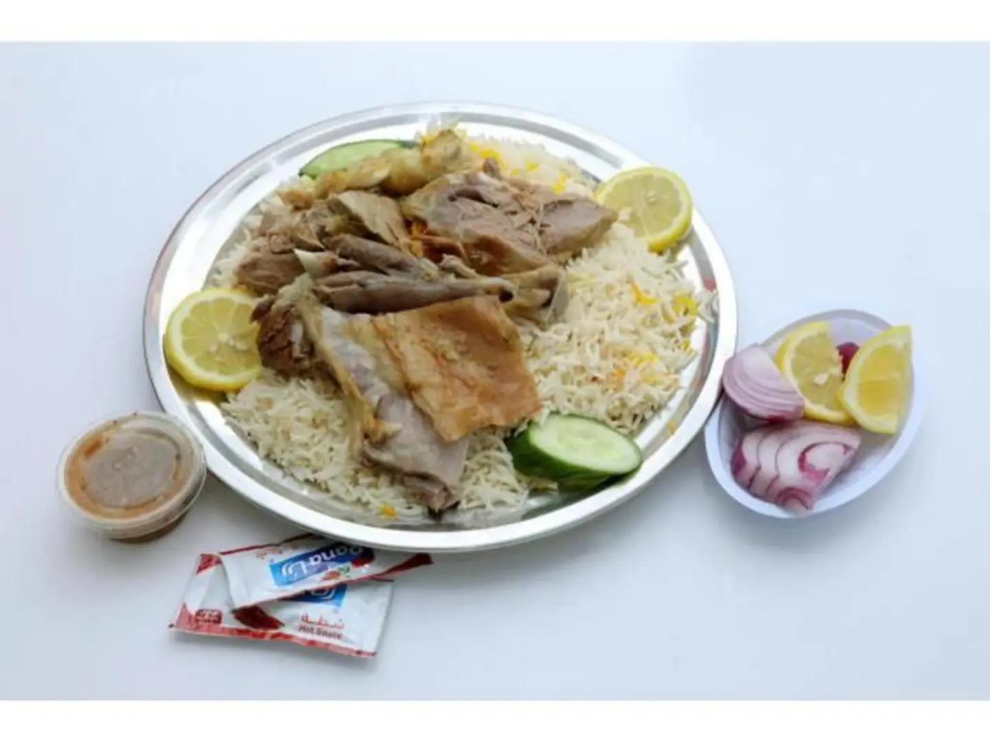 لحم مندي مع الارز - نفر