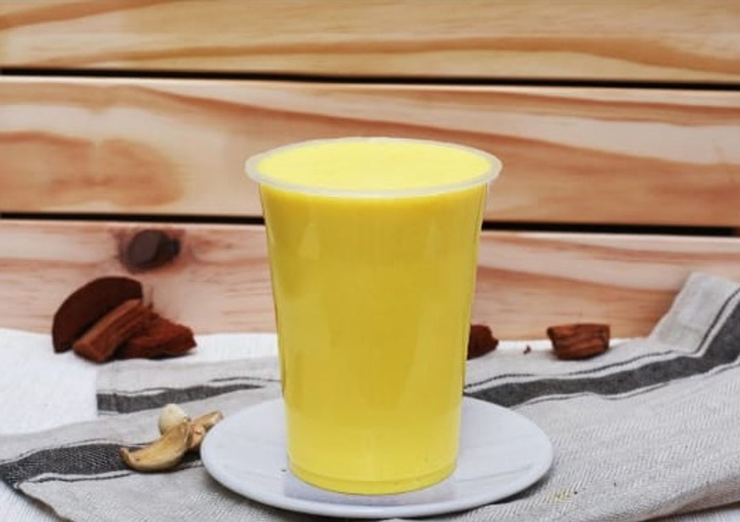 اصفهاني بالقصب - وسط