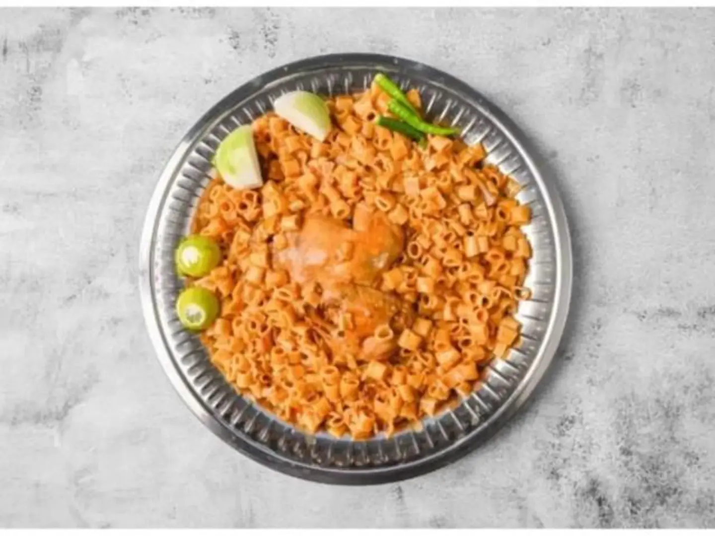 مكرونة - نص حبة دجاج