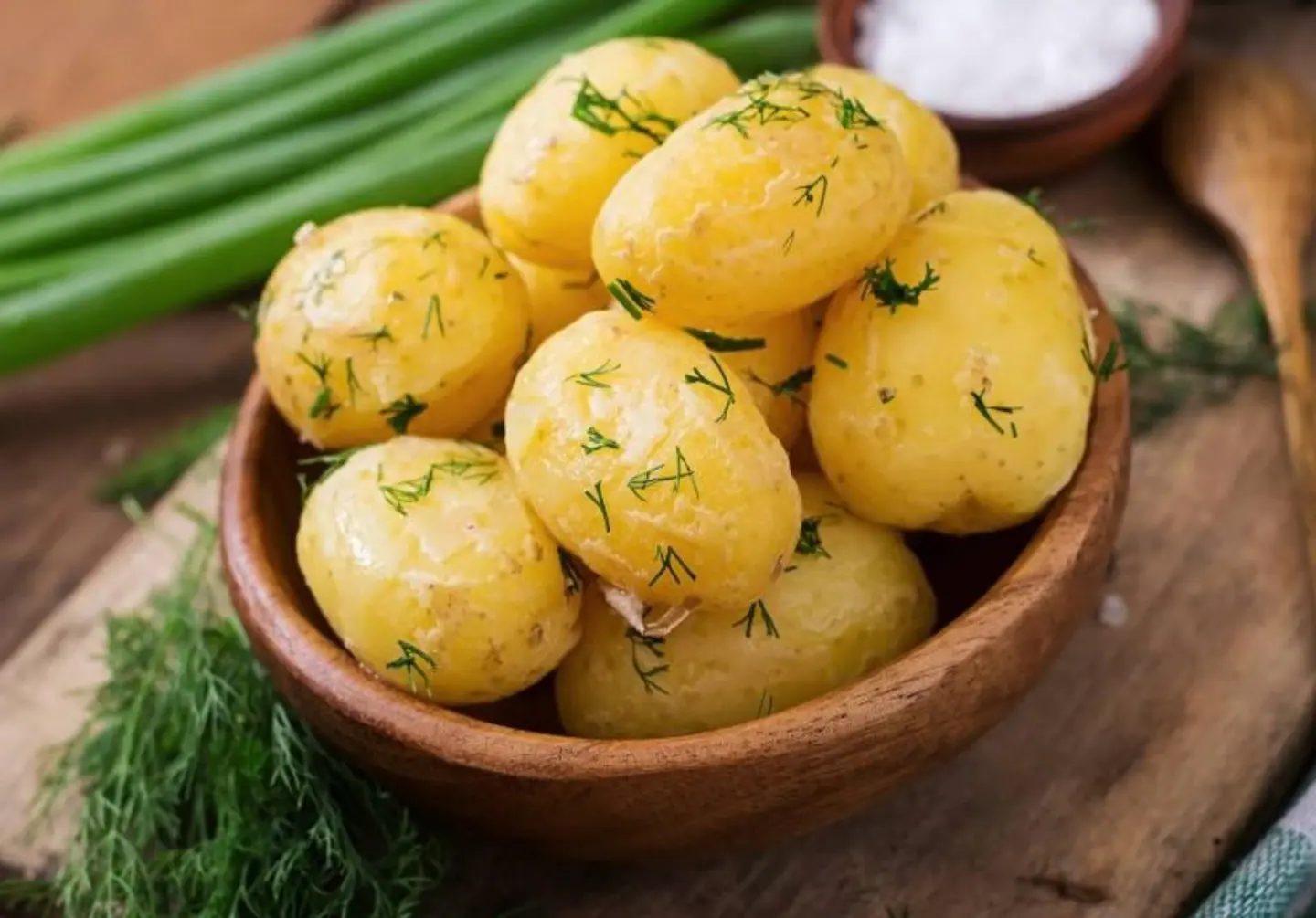 بطاطس مسلوقة - صغير