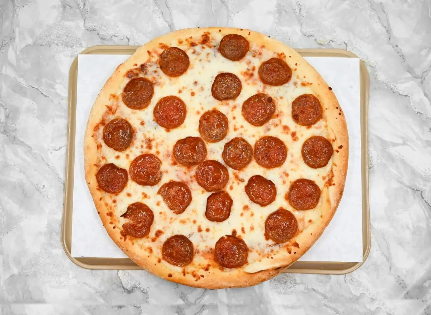 بيتزا ببروني - صغير