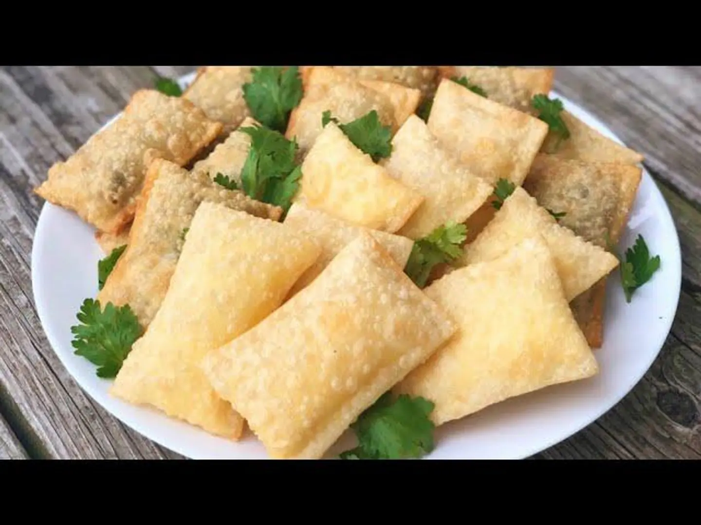 Liquid Cheese Fried Puff Pastry - Piece