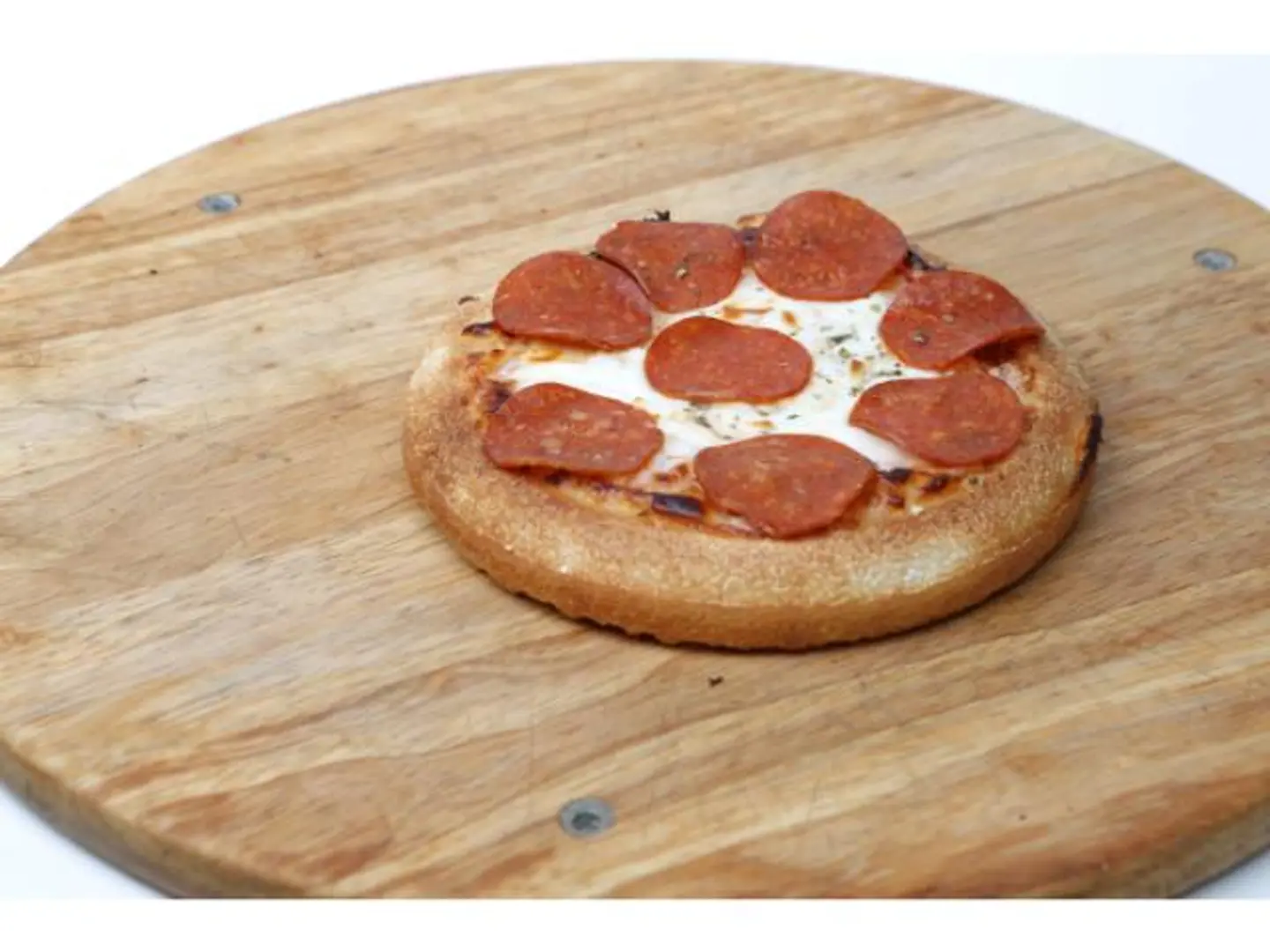 بيتزا بيبروني - صغير