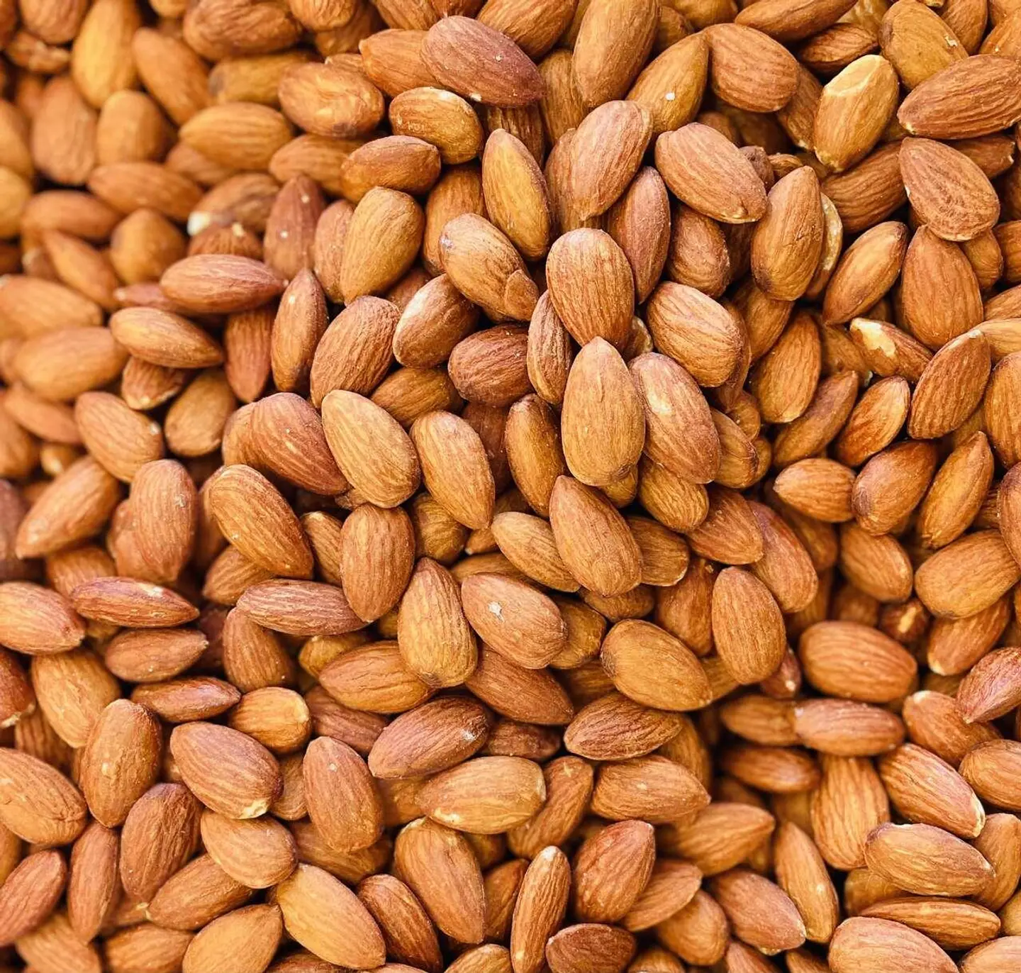 لوز امريكي وسط - 250 جرام