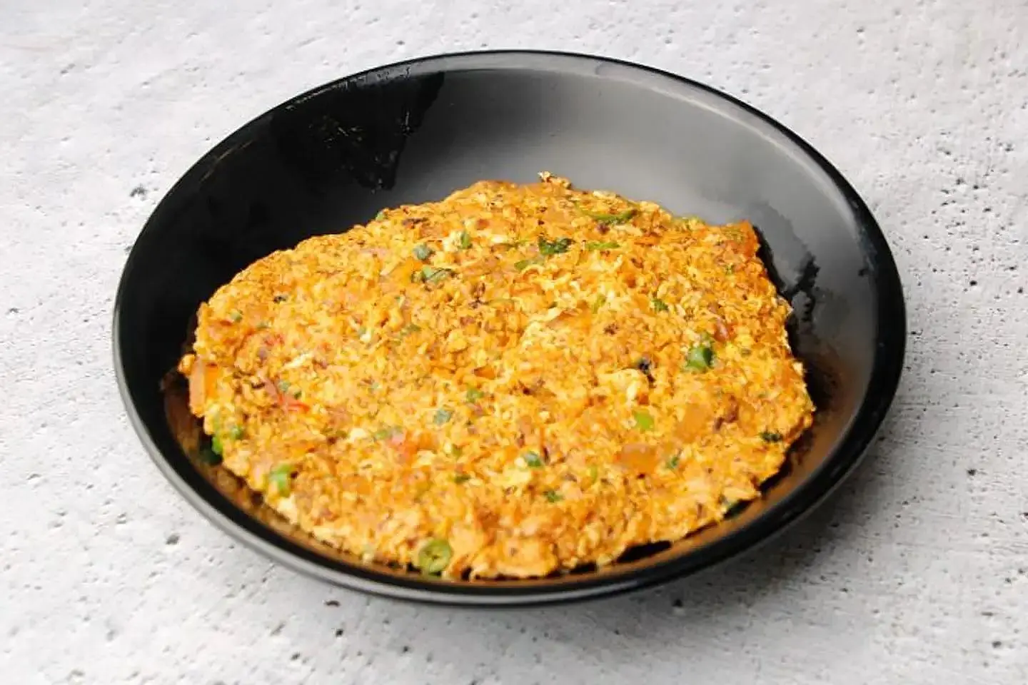 Tuna With Eggs - Stone