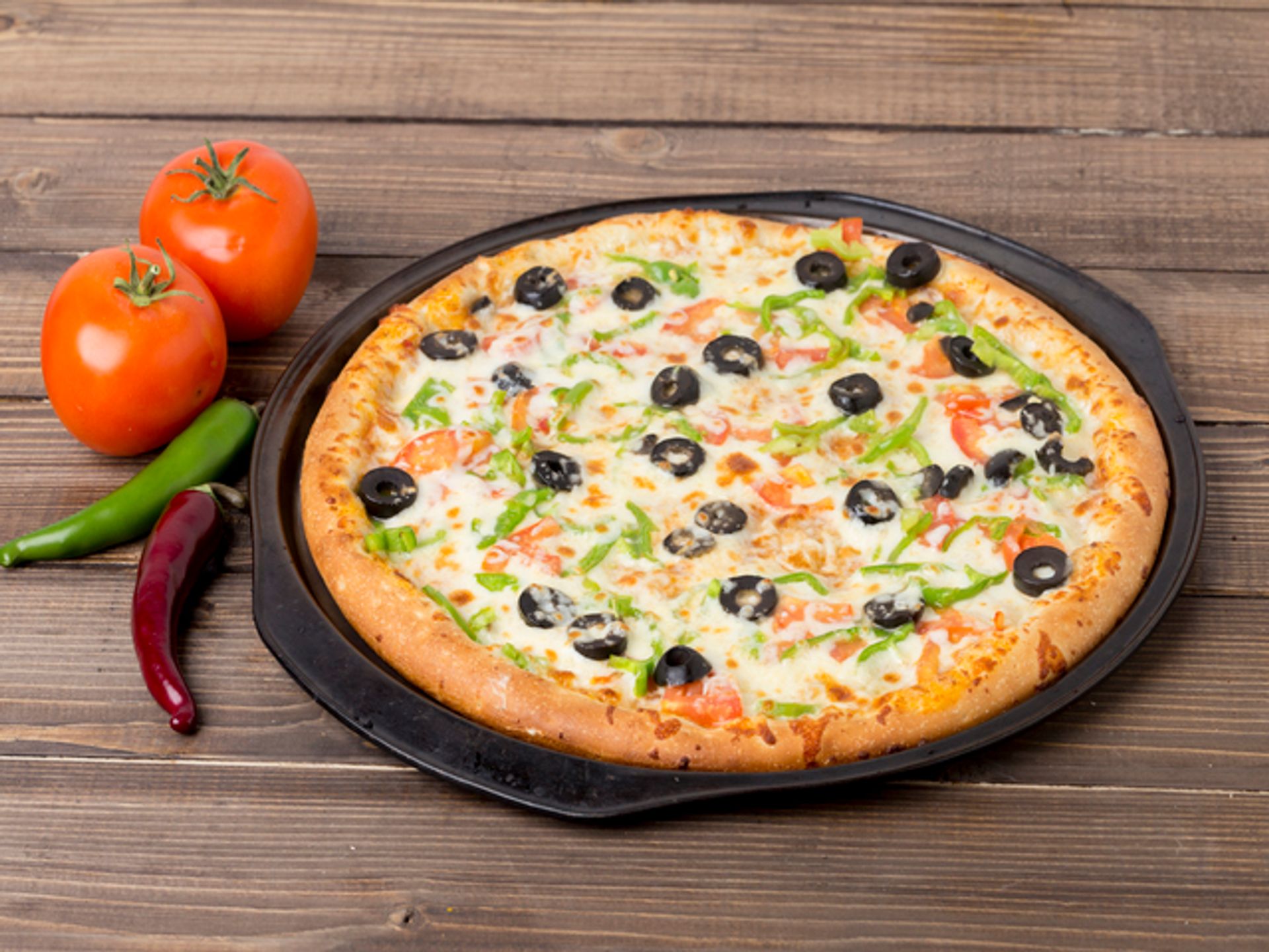 Liquid Cheese Pizza With Vegetables - Middle