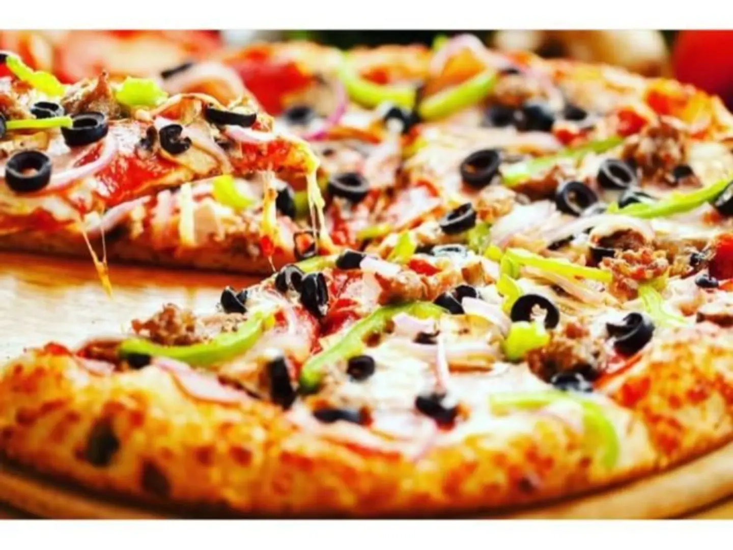 بيتزا الفصول الاربعة - صغير