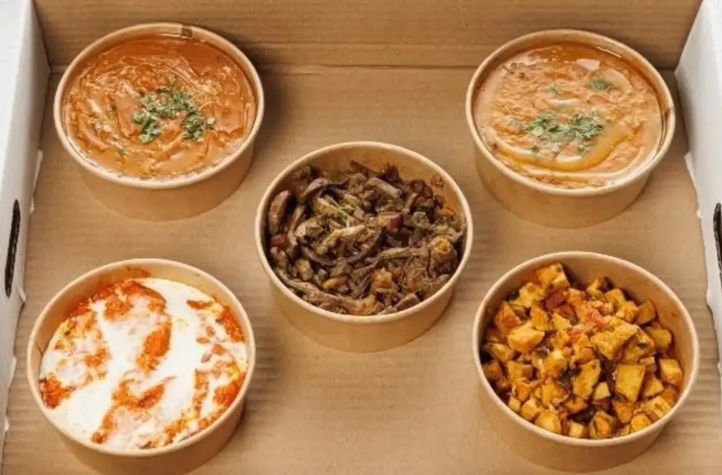 بوكس عادي 5 أصناف يكفي 6 أشخاص - صغير